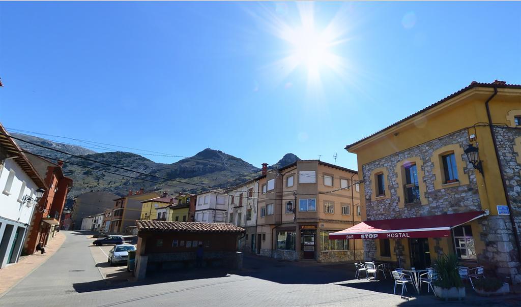 Hostal Bar Stop Hotel Velilla del Rio Carrion Екстериор снимка
